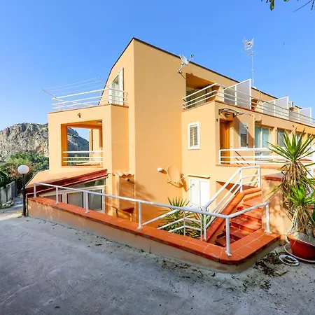 A Casa Nostra